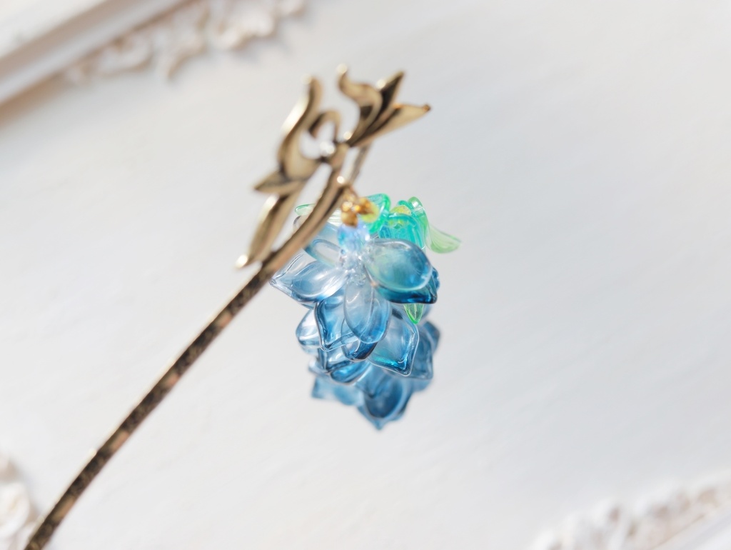 ガラスの藤の花かんざし・蓮軸
