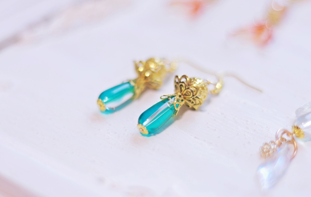 ガラスの中華ピアス5種/緑青/金木犀/彼岸花/オーロラ/紫陽花