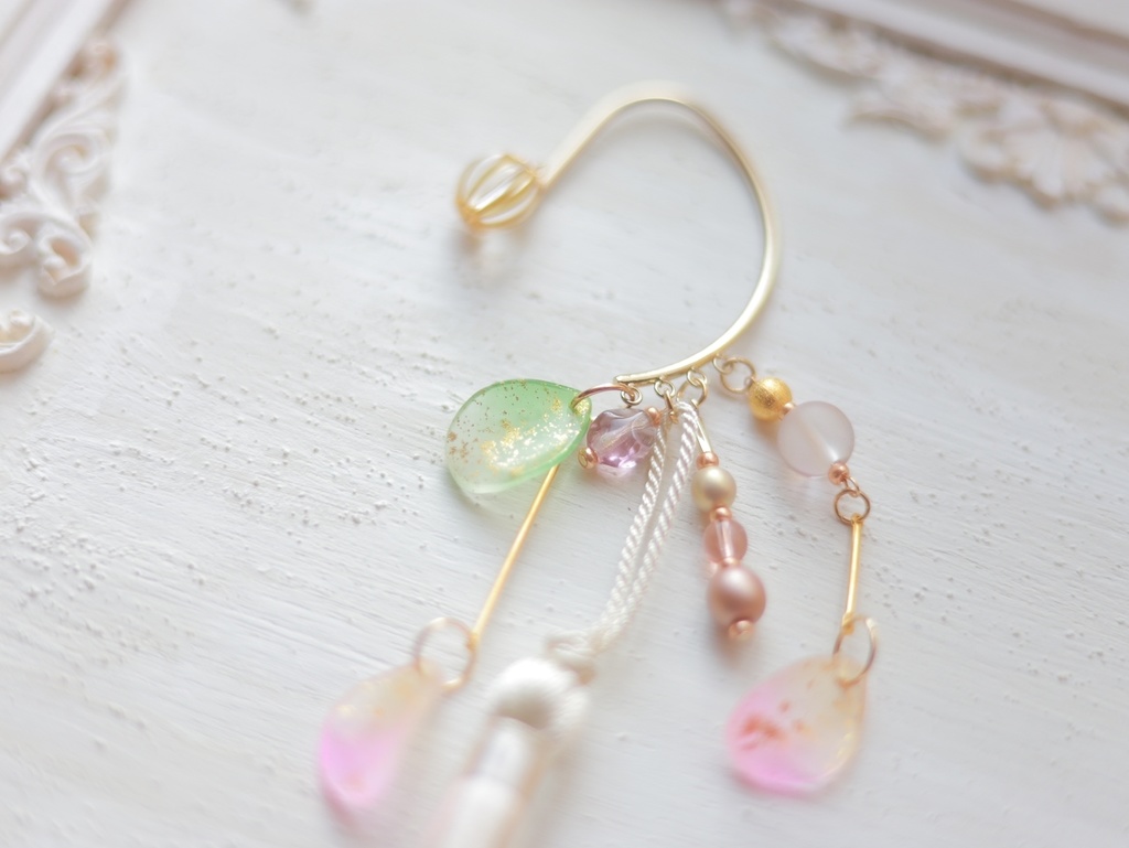 桜のイヤーフック白&金