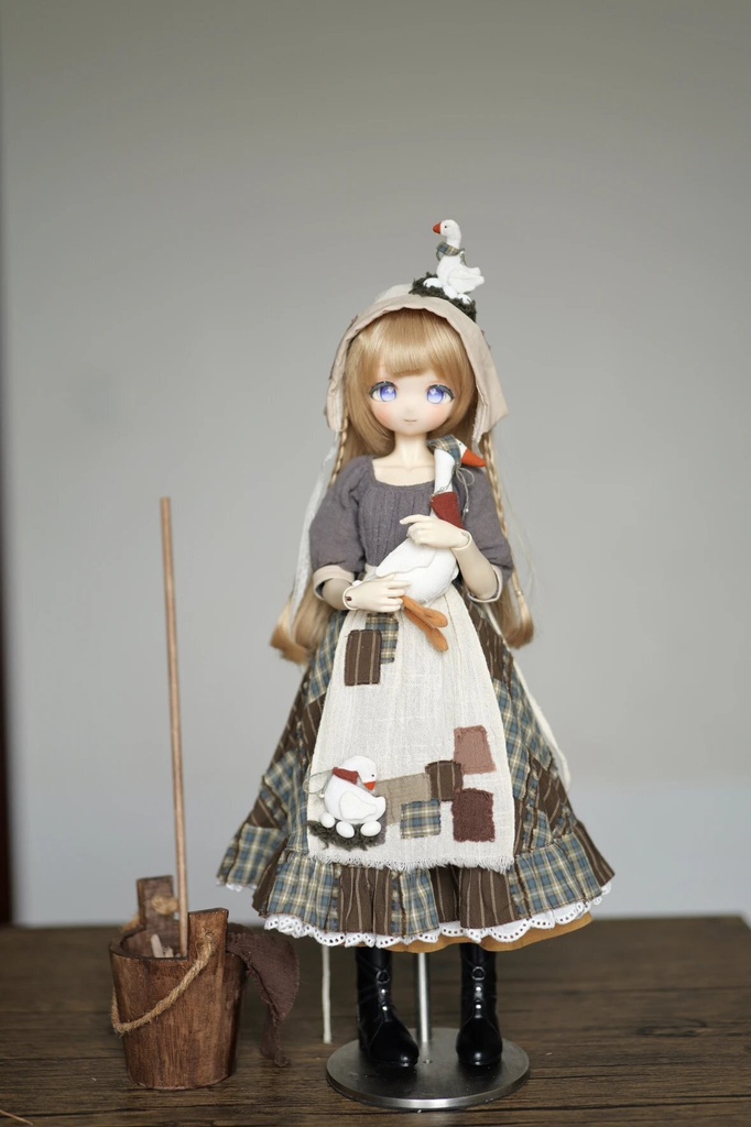 マナーメイド (Azone・blythe・1/4ドール共通) 5 月 24日締切
