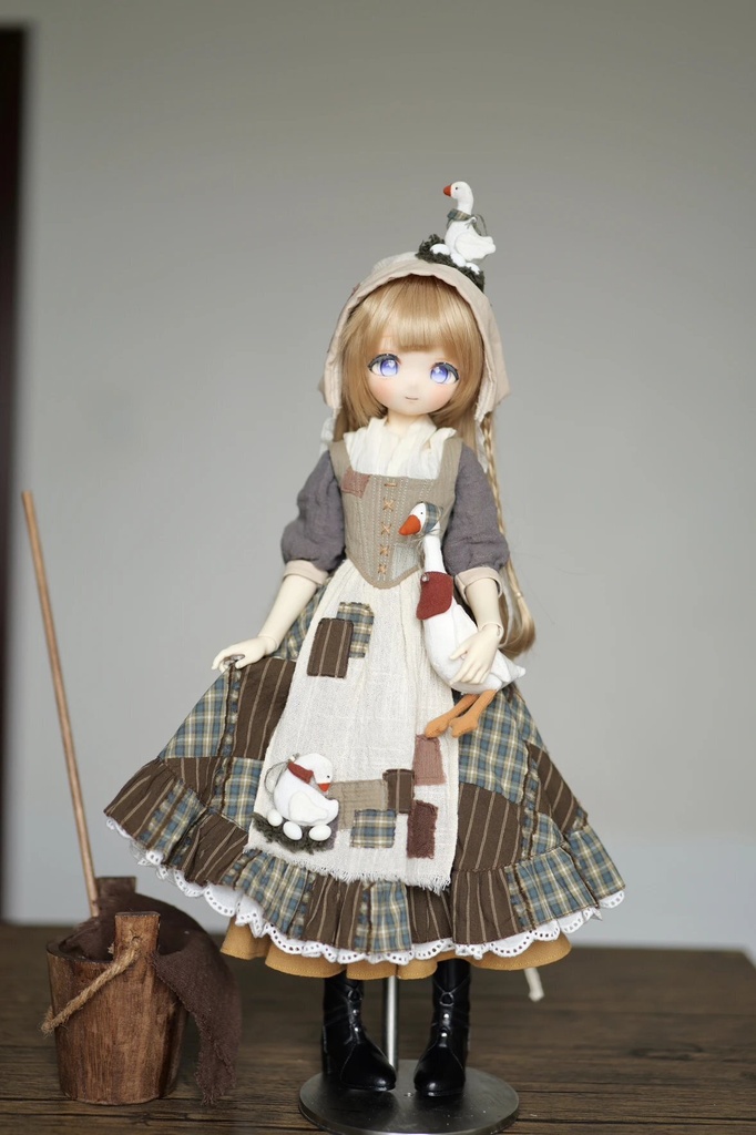 マナーメイド (Azone・blythe・1/4ドール共通) 5 月 24日締切