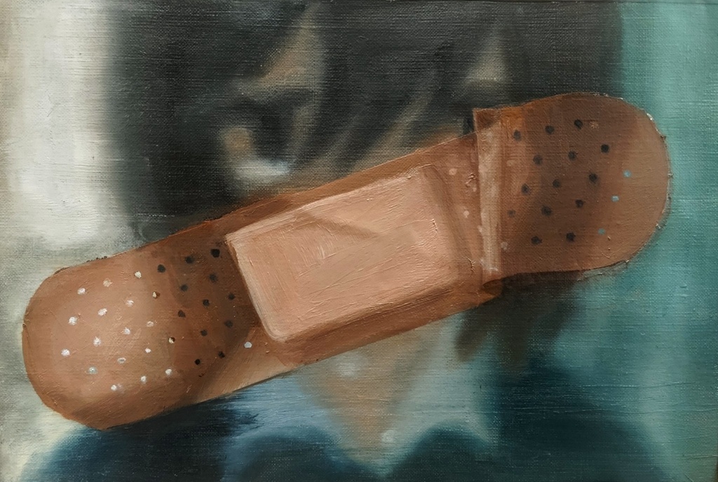 おもいだせないTシャツ白