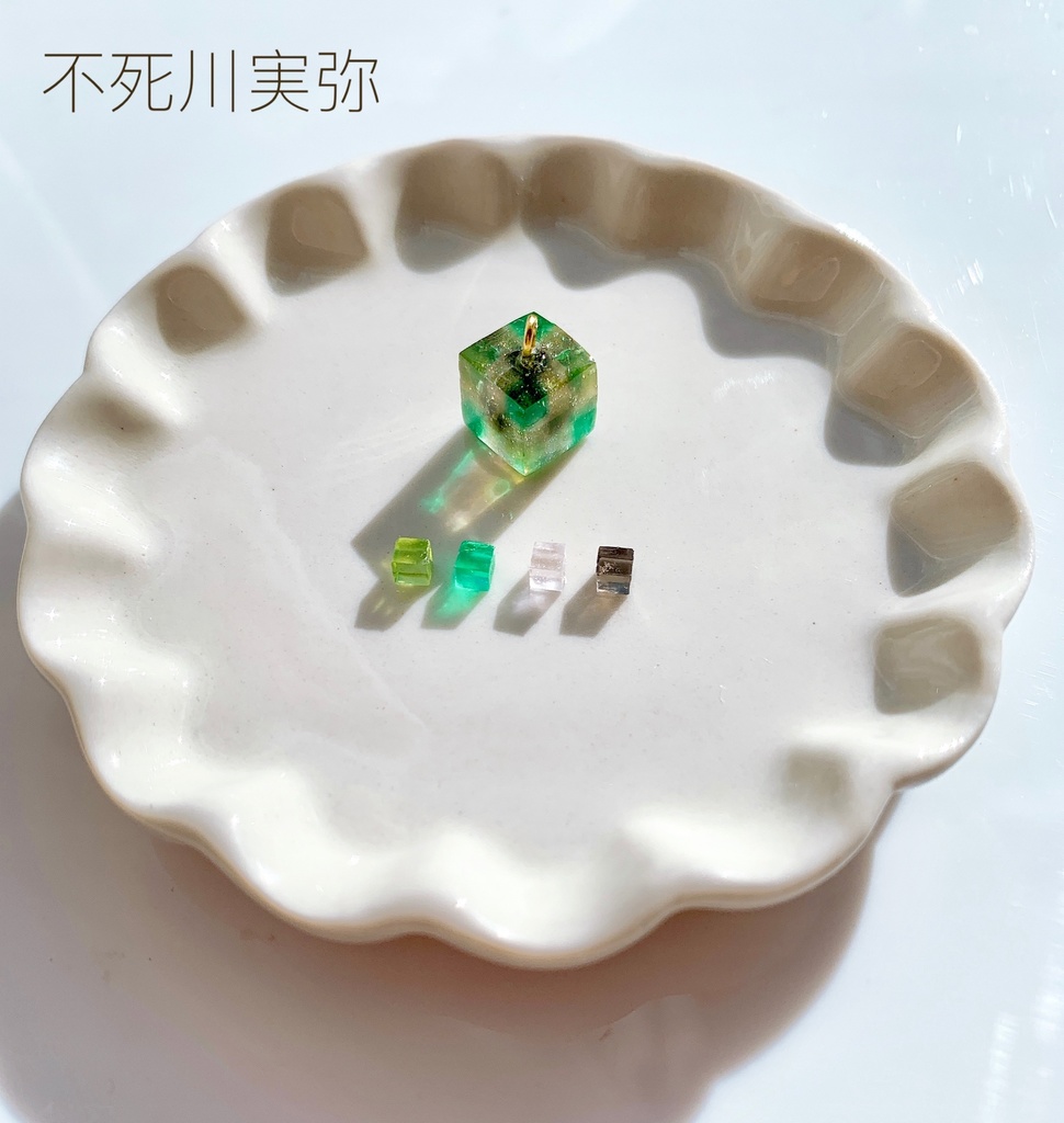 【鬼滅の刃】選べるお菓子みたいなキューブチャーム