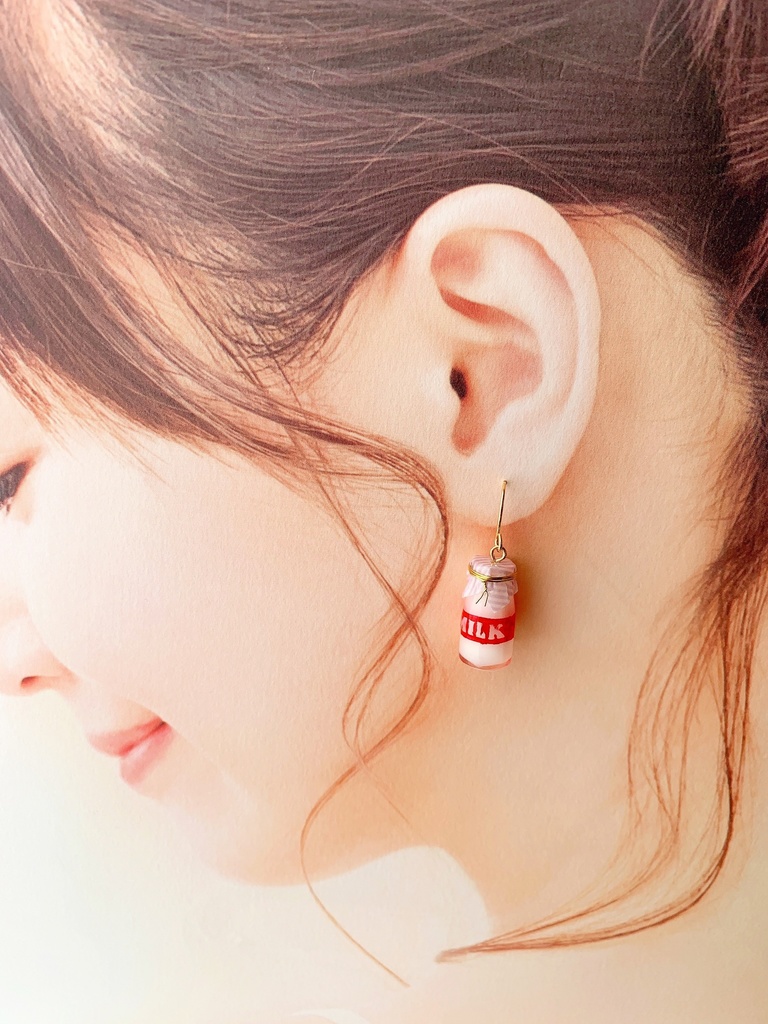 うしさんピアス・イヤリング