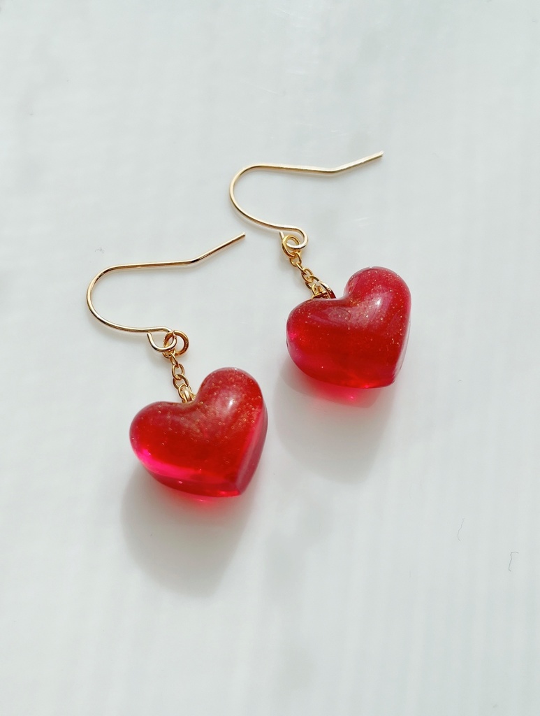 ハートのピアス