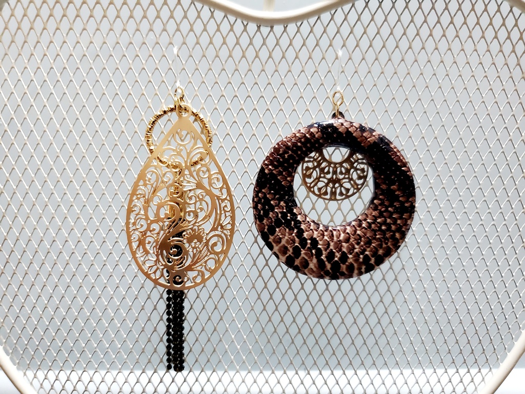スカラビア寮 ジャミル イメージピアス