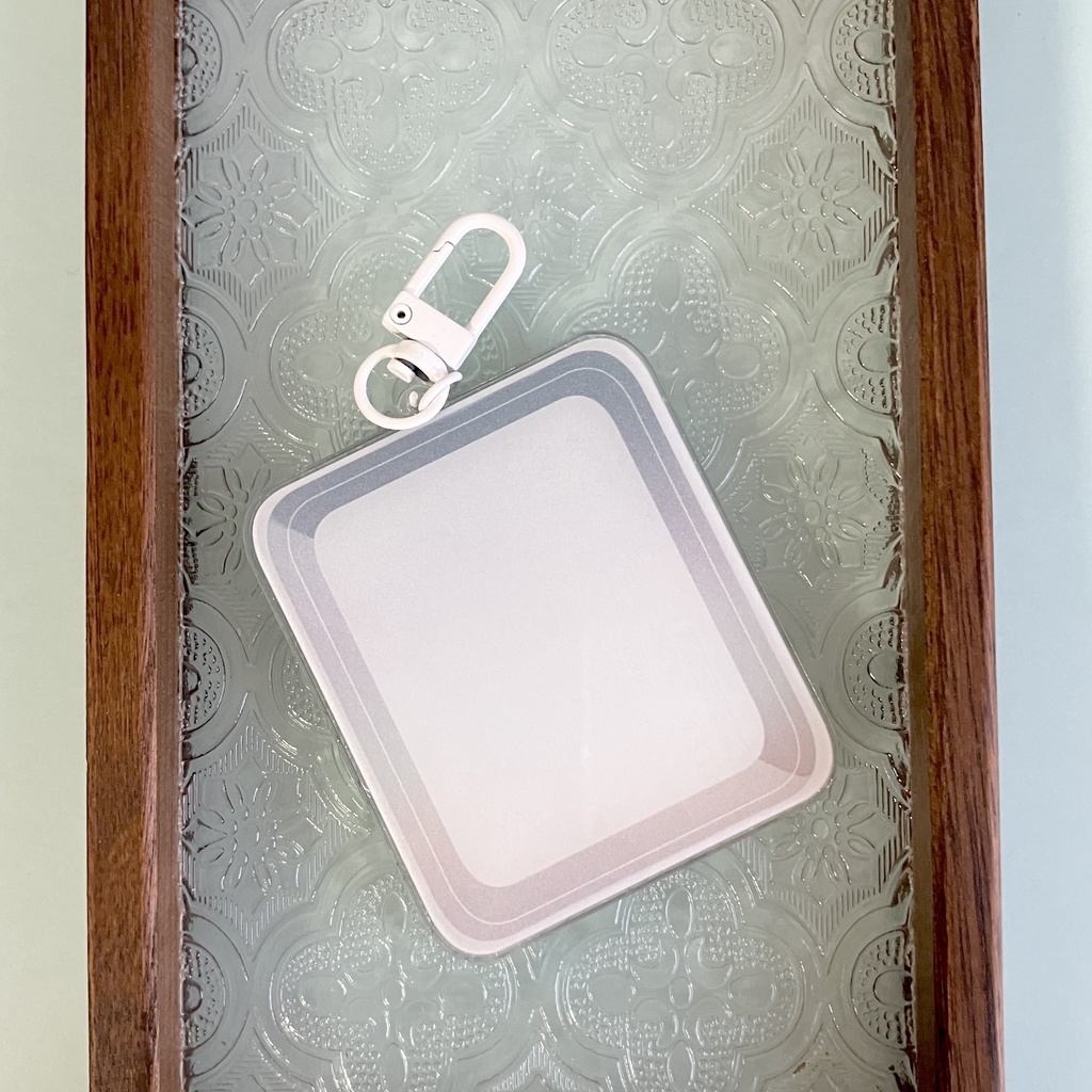 アクリルキーホルダー