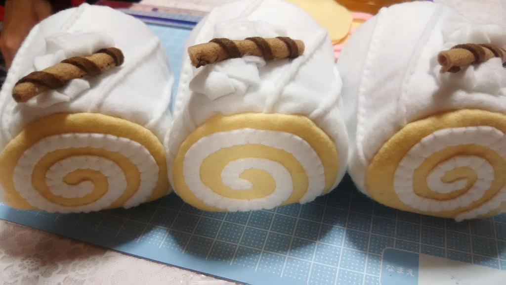 もちマス用ロールケーキ