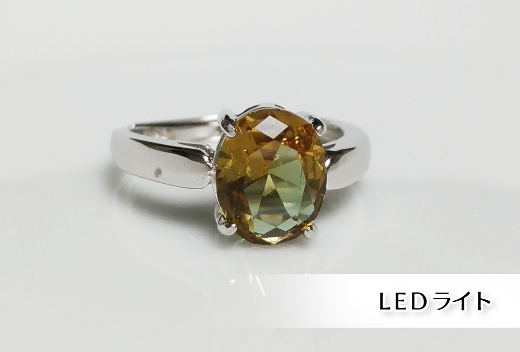 アレキサンドライトの指輪(贋作)925スターリングシルバー シンプルタイプ