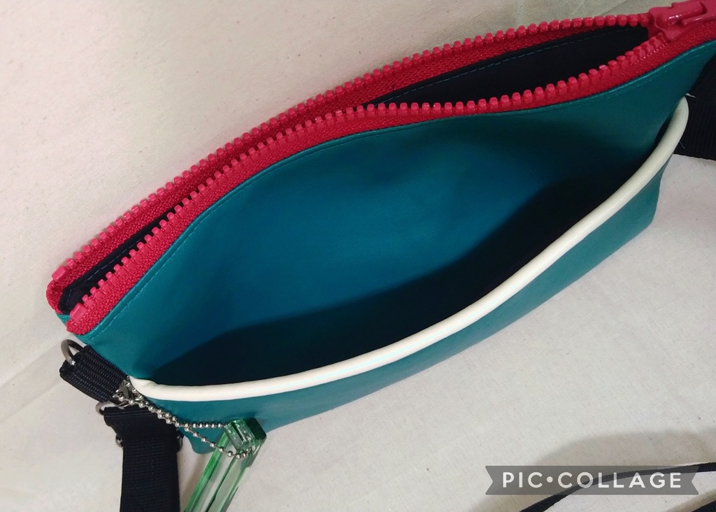 DKヒーローコスチュームイメージ ショルダーポーチ