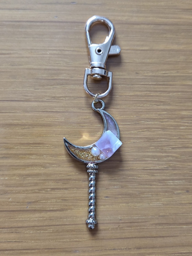 月のキーホルダー☽
