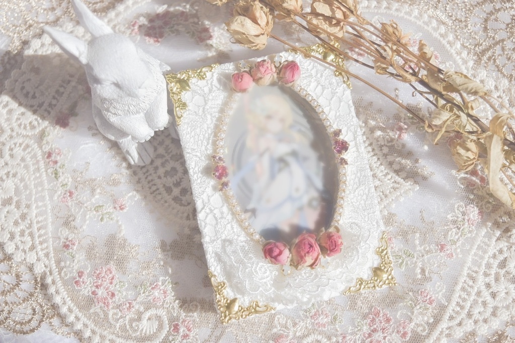 【B8】White Girly Rose【オリジナル】