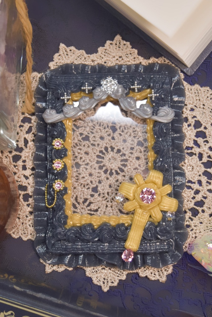 【B8】Noir Neige/Whip ver.【衣装モチーフ】