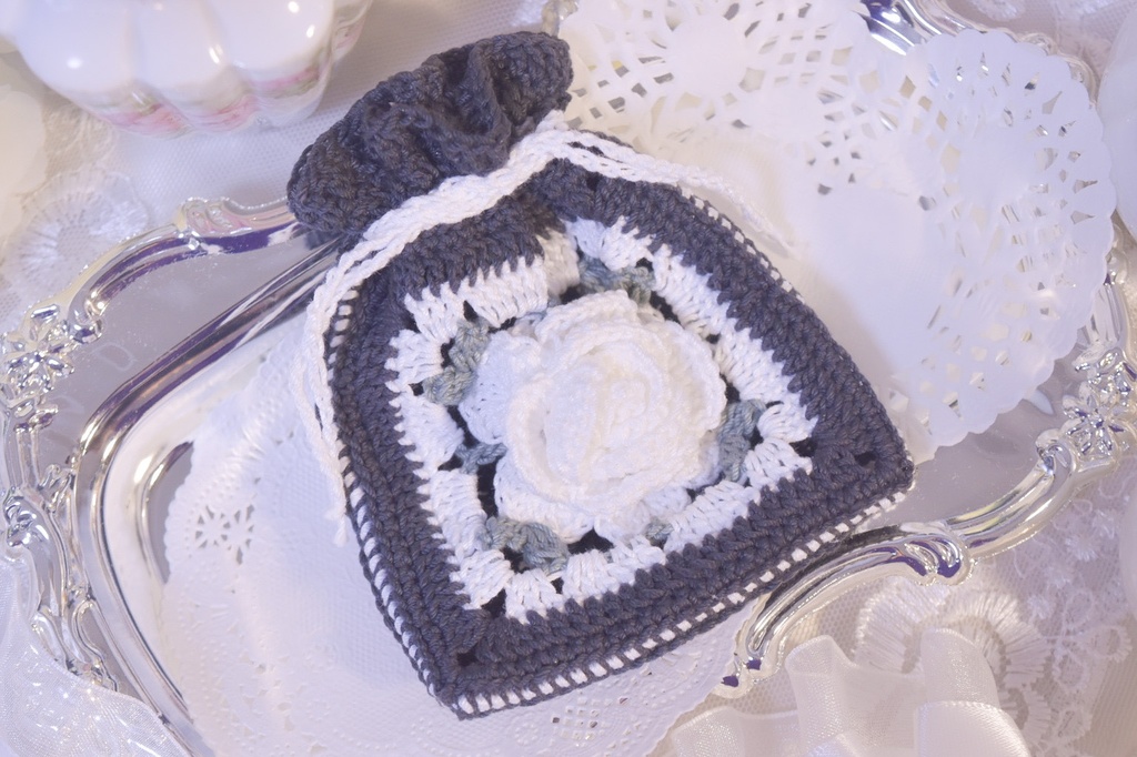 【コラボセット】 mini ROSE purse/mini acrylic block 魔界ノりりむ(創作衣装)