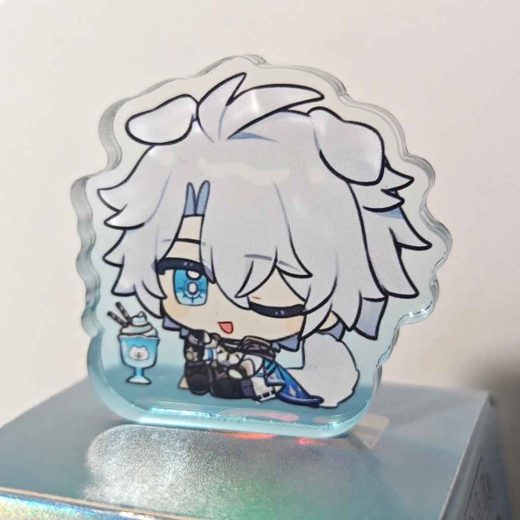 ファイノン 自立ミニアクスタ