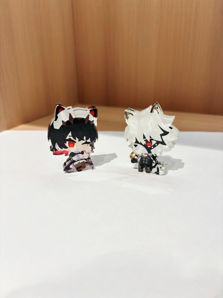 自立ミニアクスタ ヒューゴ ビビアン エレン ジェーン 【アニマル】