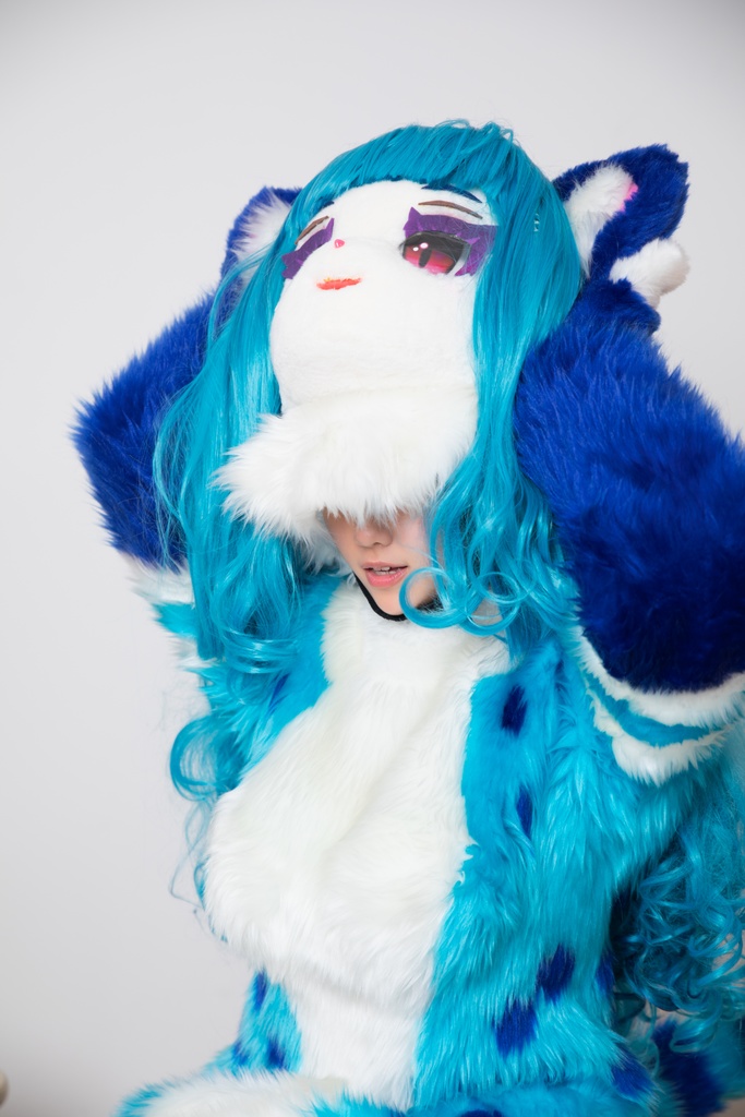 SALE【摩利乃】アイリーンちゃんエクレアちゃん別カット写真集【ケモノ着ぐるみ】