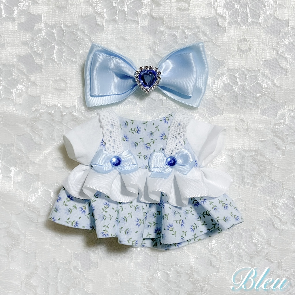 花柄ワンピース