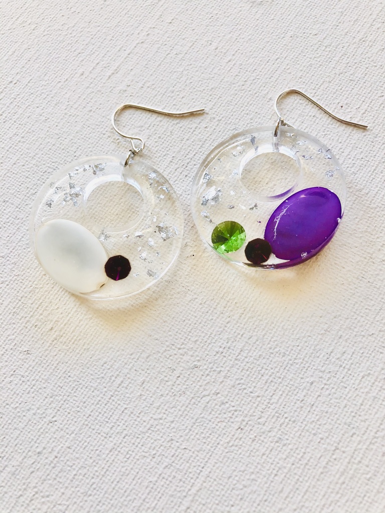 イルーゾォ イメージ7 ピアス