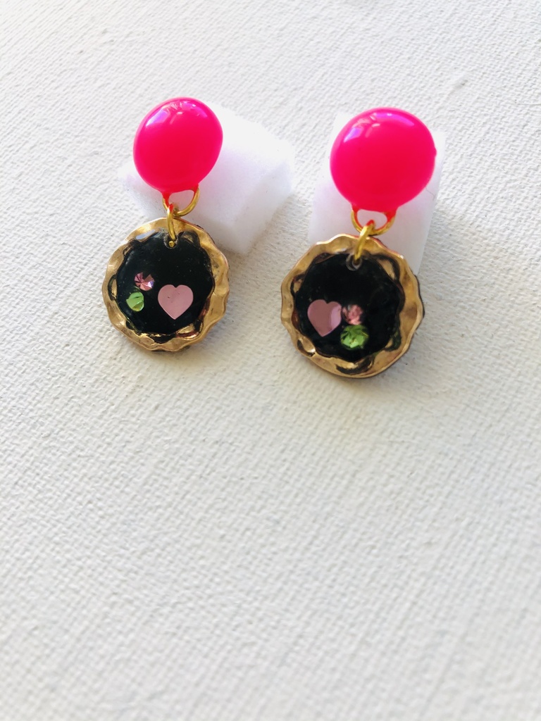 ペッシ イメージ1 ピアス/イヤリング