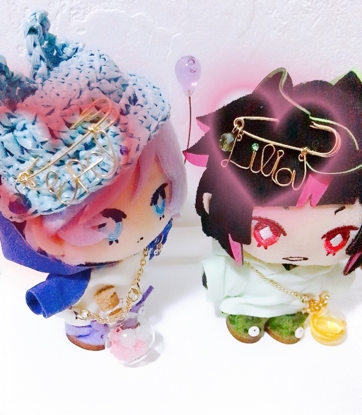 お名前ブローチ -イグニハイド、ディアソムニア-