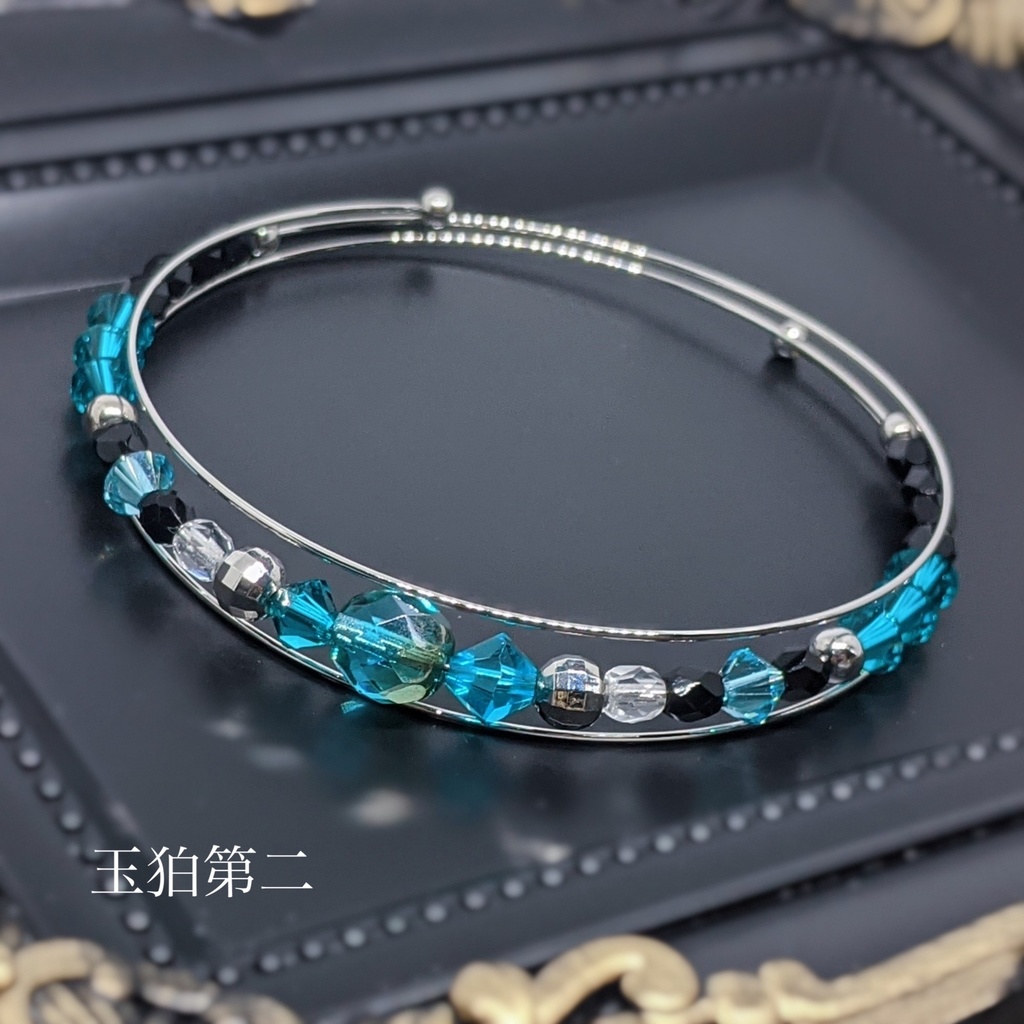 ワイヤーブレスレット B級