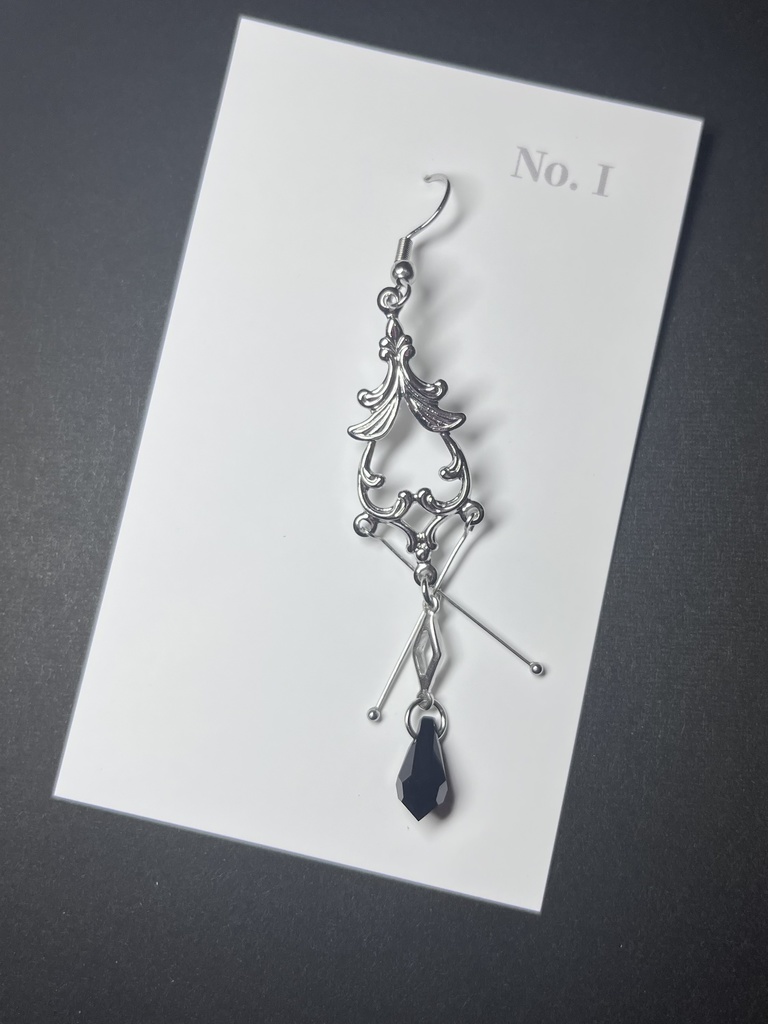 No.Ⅰ　ピアス/イヤリング