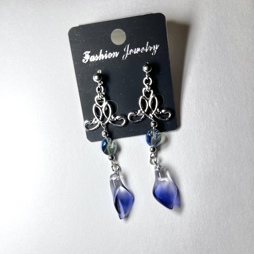 Aqua ピアス/イヤリング