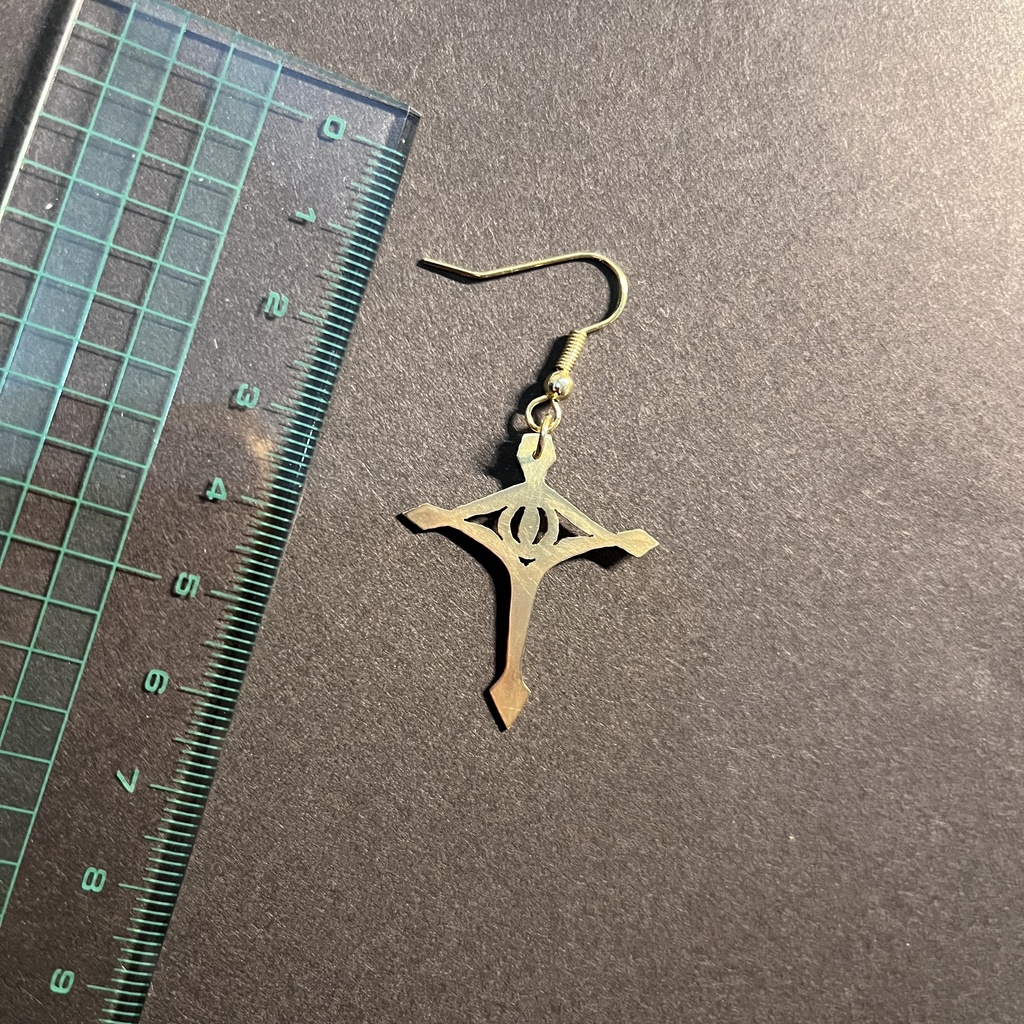 第五人格 猫教ペンダント型ピアス