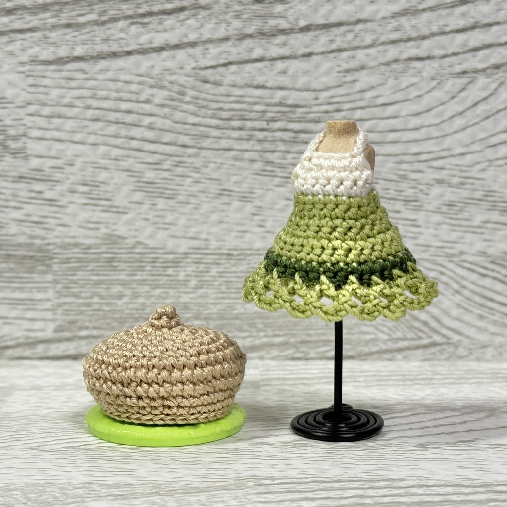 DTA用 どんぐり帽子とワンピース