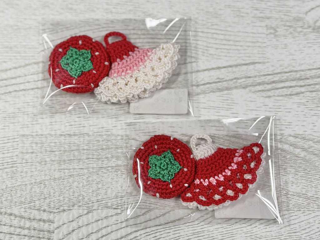 DTA用　苺のワンピースセット
