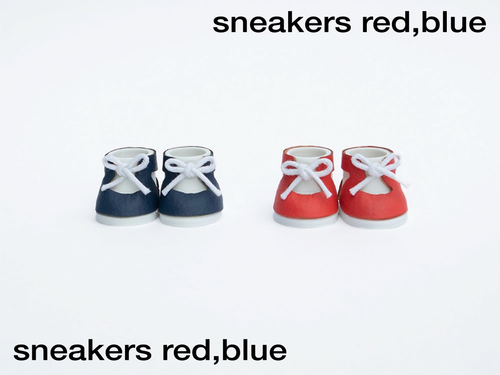 スニーカー(赤、青)