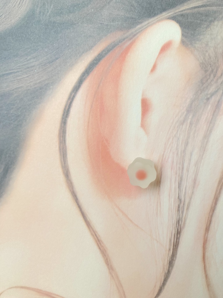 砂糖菓子のようなお花のピアス/フラミンゴ