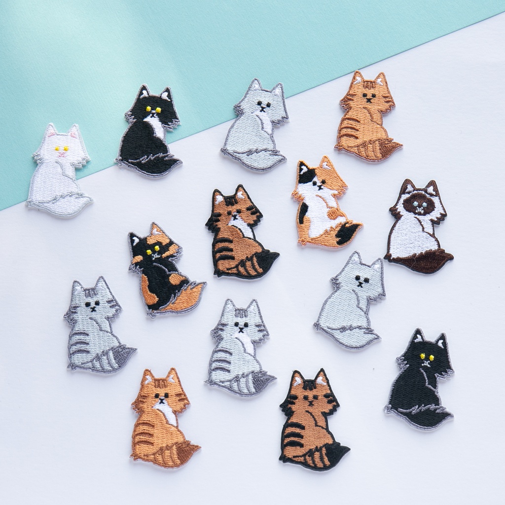 刺繍 ワッペン 【 振り向き 長毛 猫 】 うちの子 猫 シール アイロン ペット うちの子グッズ 猫の日