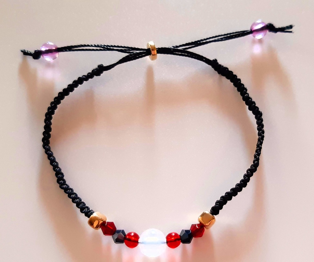 マクラメブレスレット『深紅』