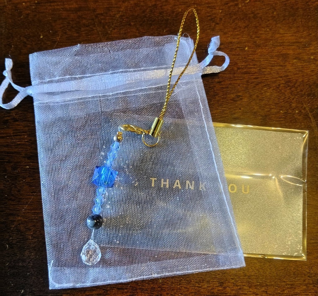 オーラミニサンキャッチャーチャーム　ゴールド＆インディゴブルー【結晶】