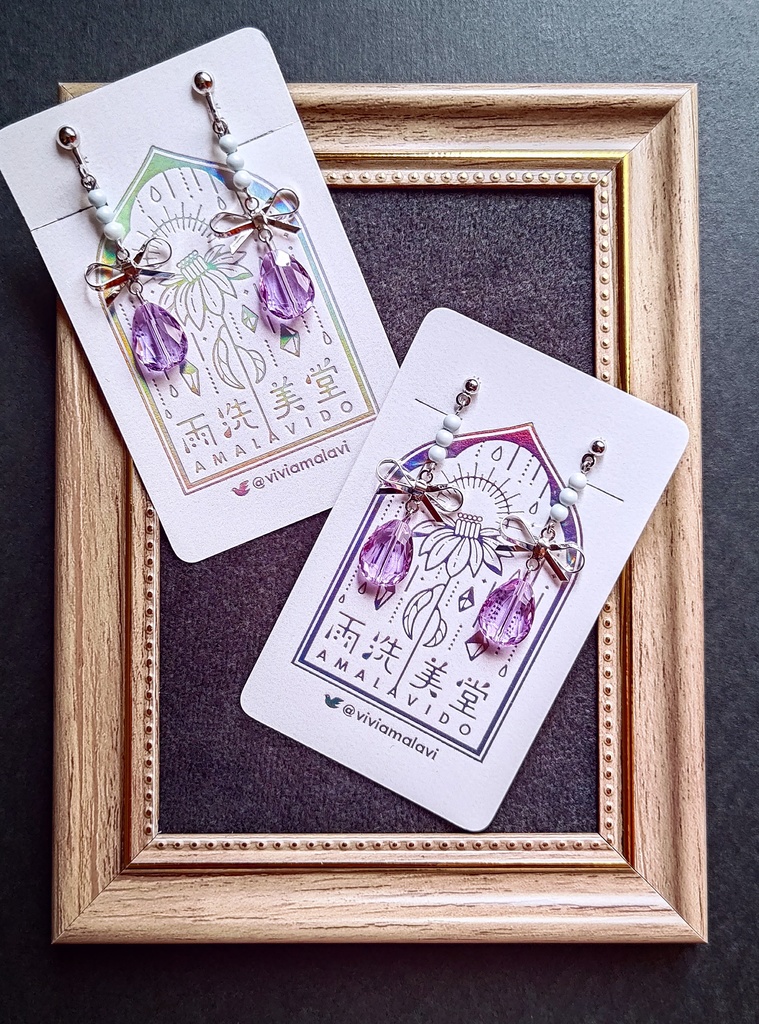 リボンとカラーチェンジドロップのイヤリング＆ピアス