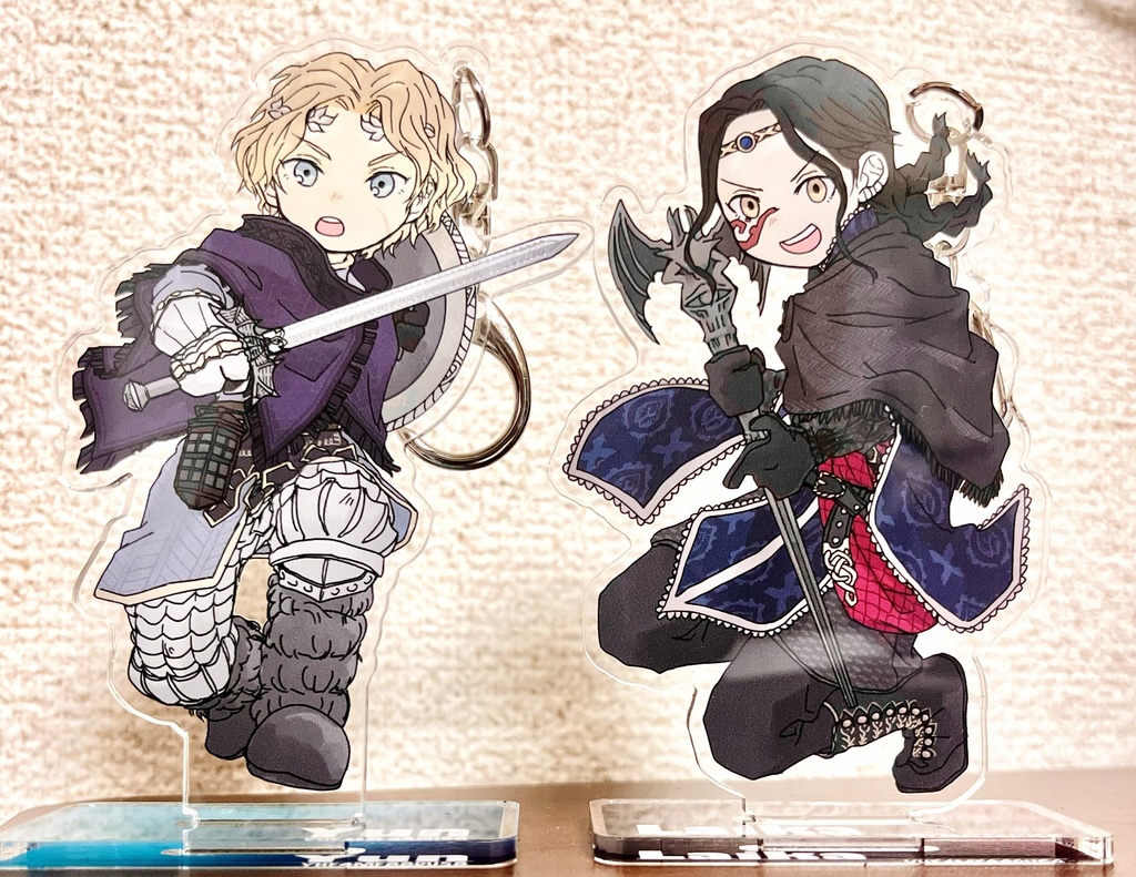 覚ポ・アクスタキーホルダー