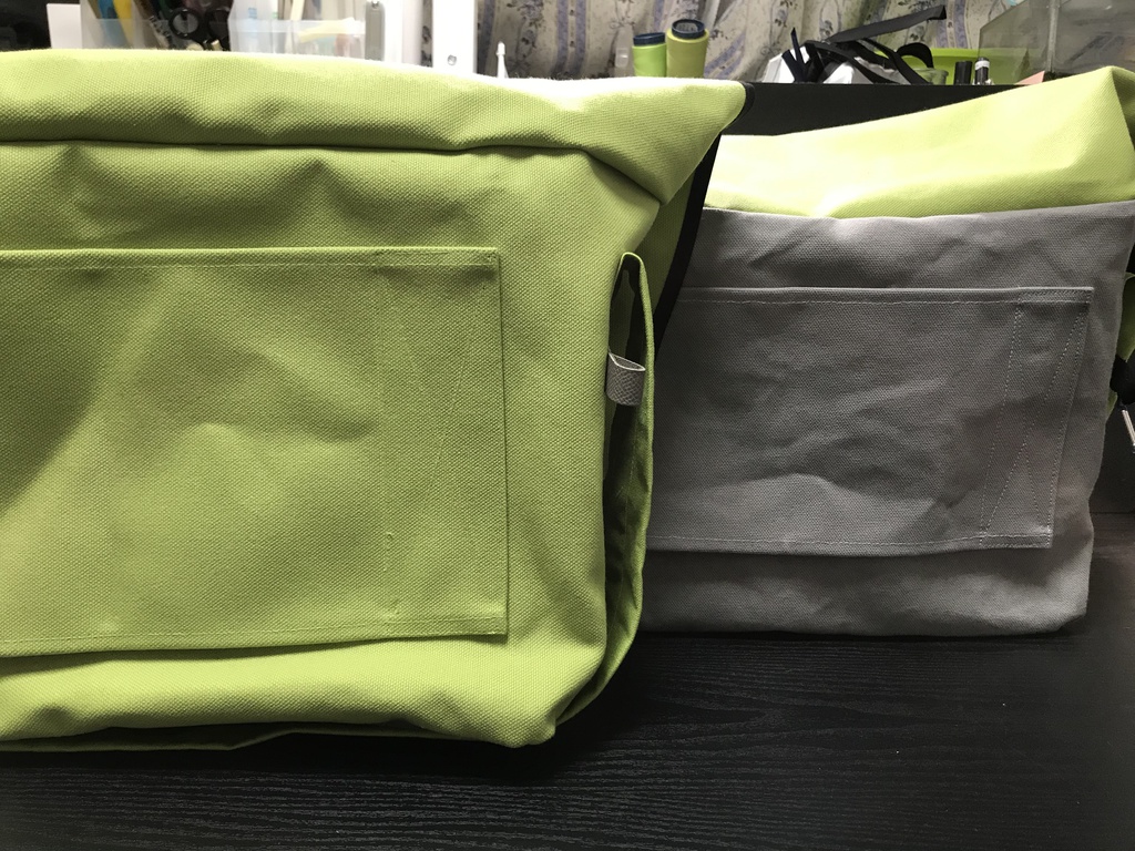 石切丸デザイン コミケ用バッグ