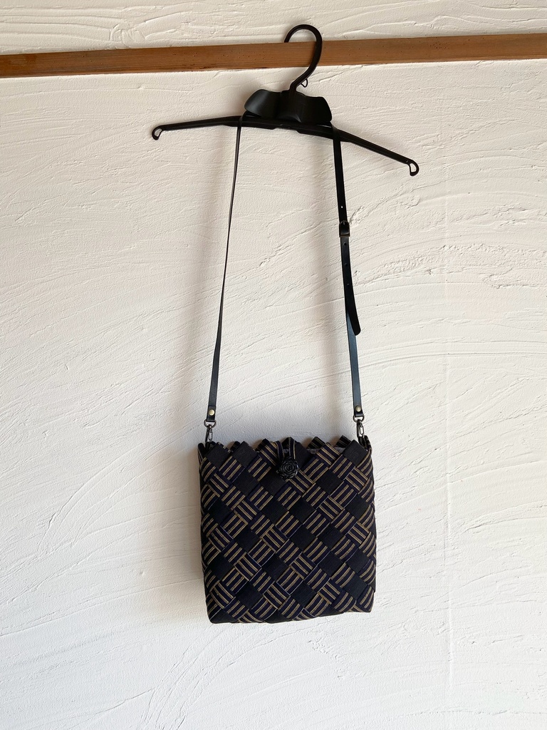 呪術廻戦キャラクターモチーフバック