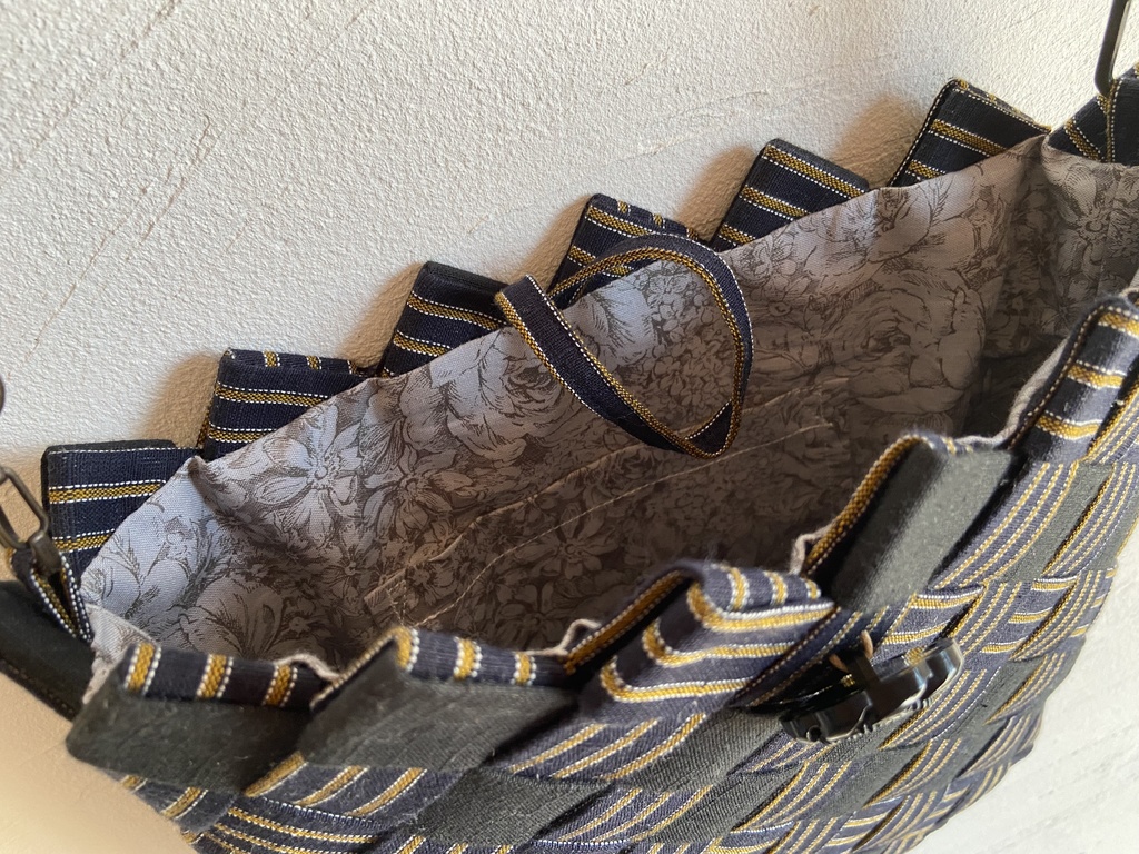 呪術廻戦キャラクターモチーフバック