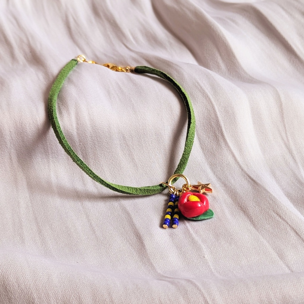 上等兵の椿アクセサリー