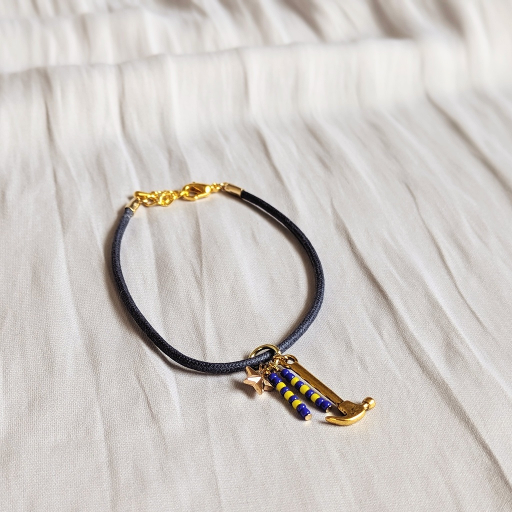 上等兵のハンマー🔨アクセサリー