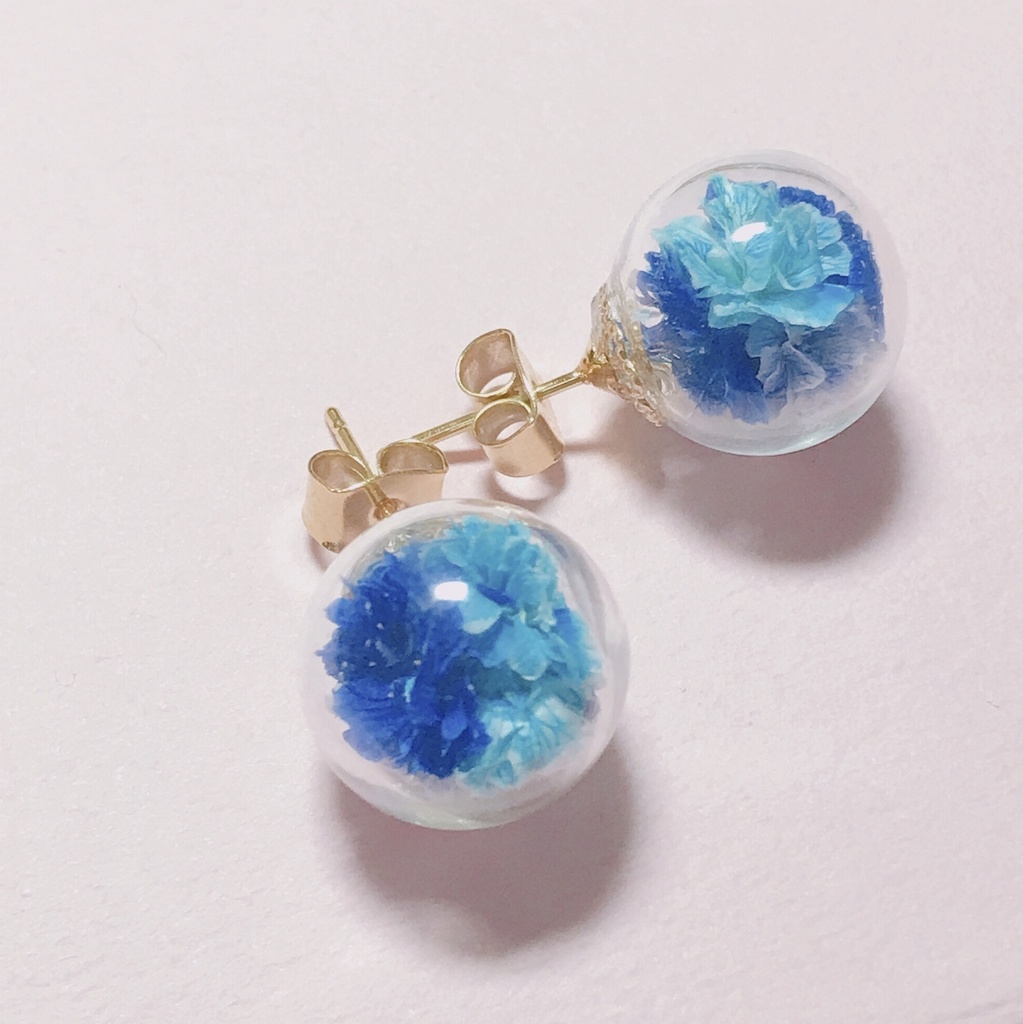 フラワードームピアス