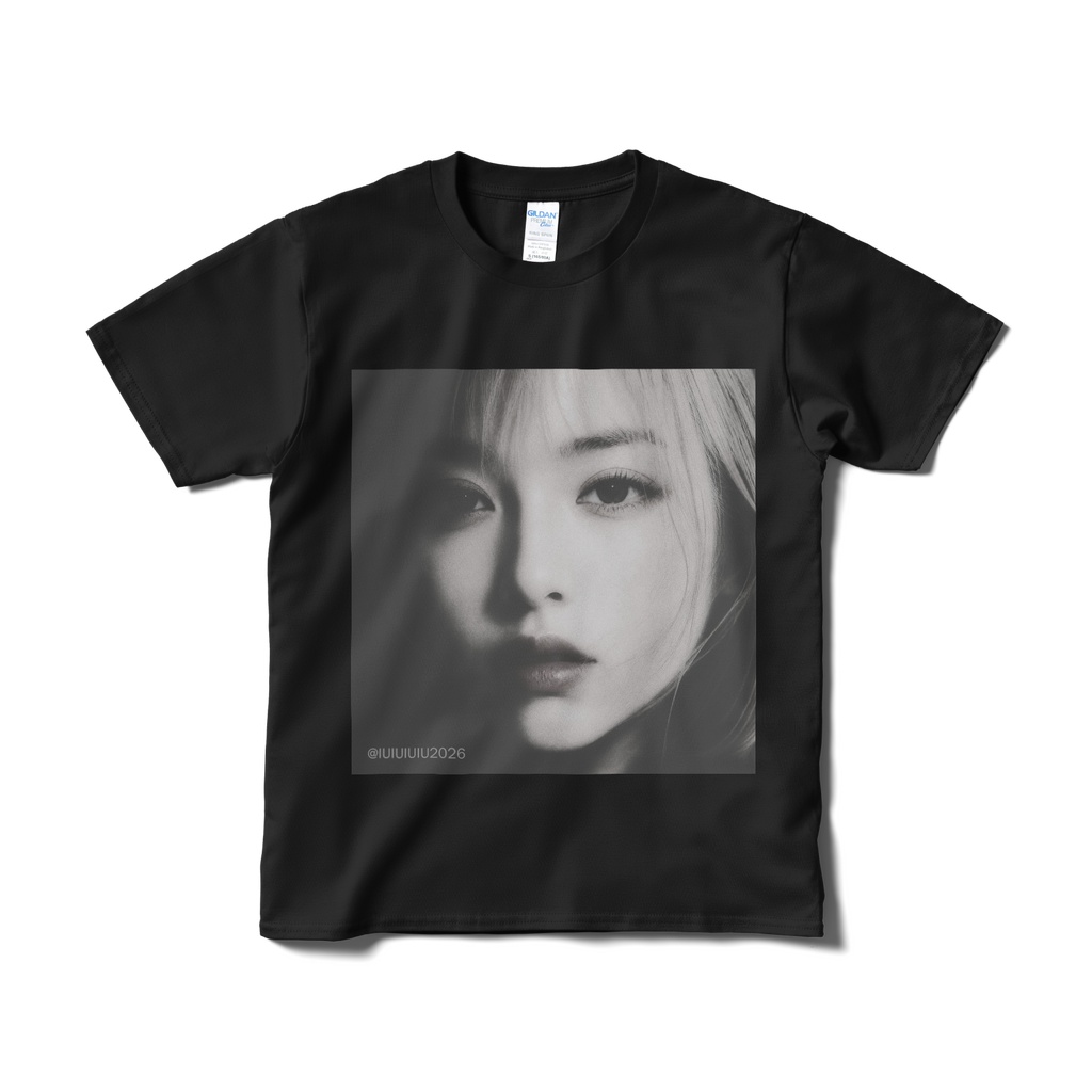 【IU】(衣雨)プリントTシャツ男女兼用