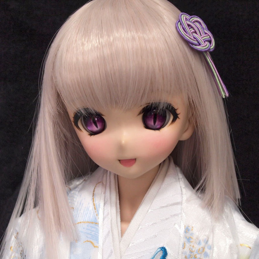 レジンアイ 22mm相当 (AM-019 ヤンデレアイ派生猫目タイプ ホワイトVer)