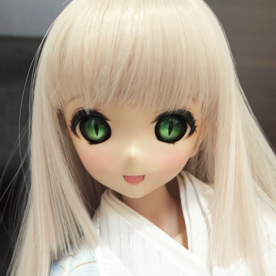 レジンアイ 22mm相当 (AM-019 ヤンデレアイ派生猫目タイプ ブラックVer)