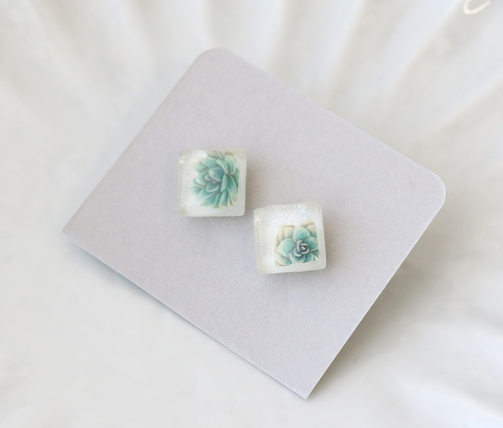 【リッパー/フールズ・ゴールド/骨董商/黄衣の王】イメージピアス【第五人格】