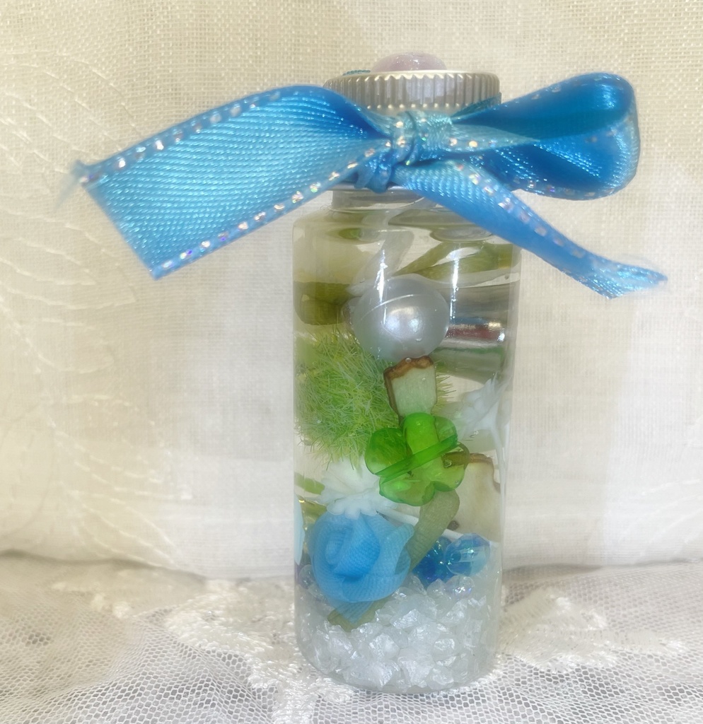 【値下げしました!】てのひらりうむ*水①