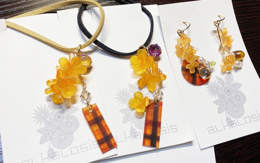 再販:金木犀の花が咲くころに/イヤリング・ピアス・ペンダント(万里・十座イメージ有)